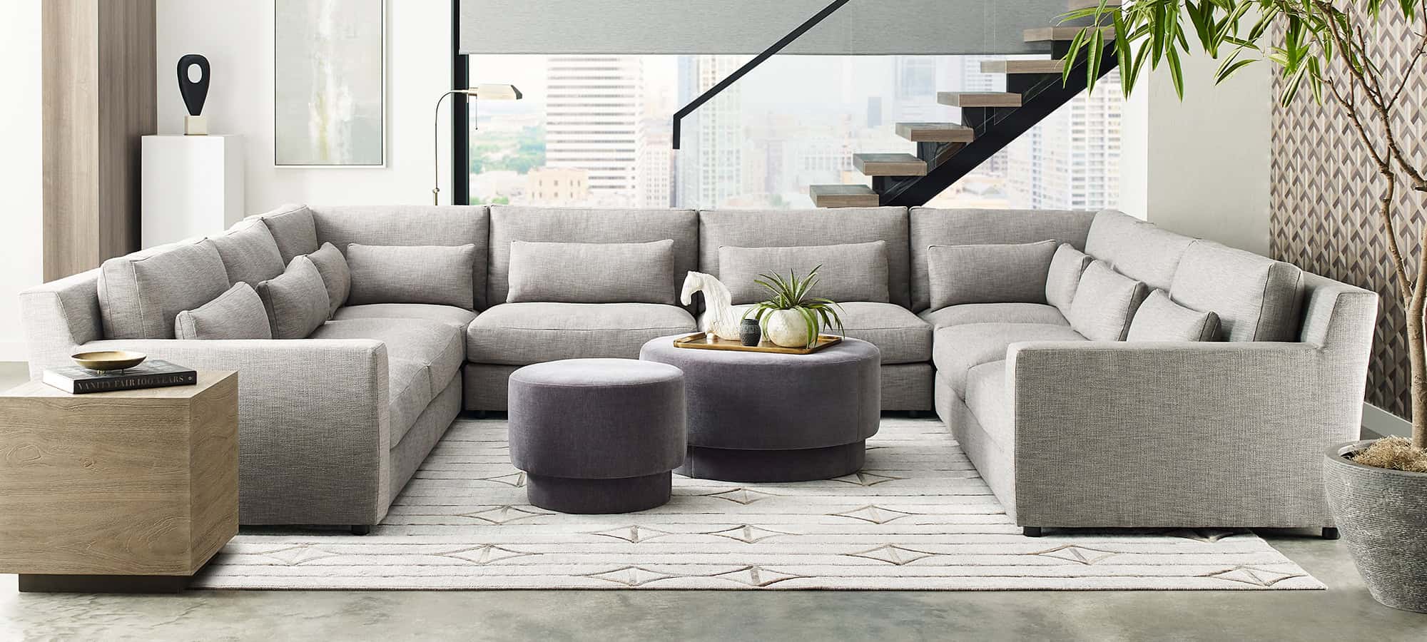 Huntington House 7200 TRACK COLLECTION Sectional Huntington House 7200 TRACK COLLECTION Sectional