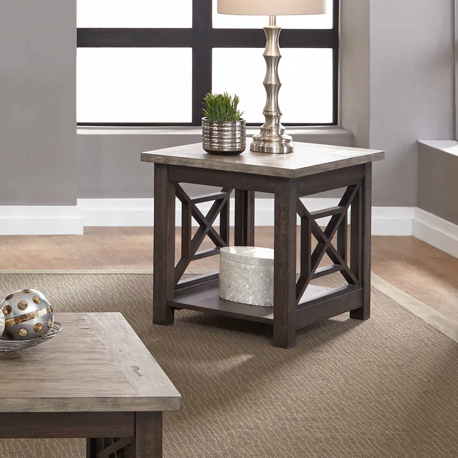 422-OT1020 Heatherbrook End Table 422-OT1020 Heatherbrook End Table