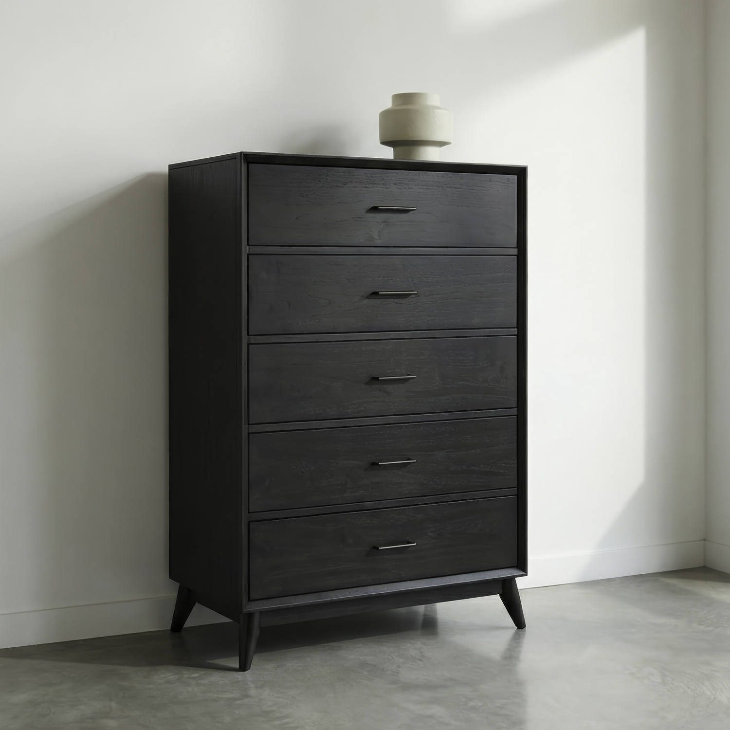 Liberty Furniture 604B-BR41 Century Modern 5 Drawer Chest Liberty Furniture 604B-BR41 Century Modern 5 Drawer Chest