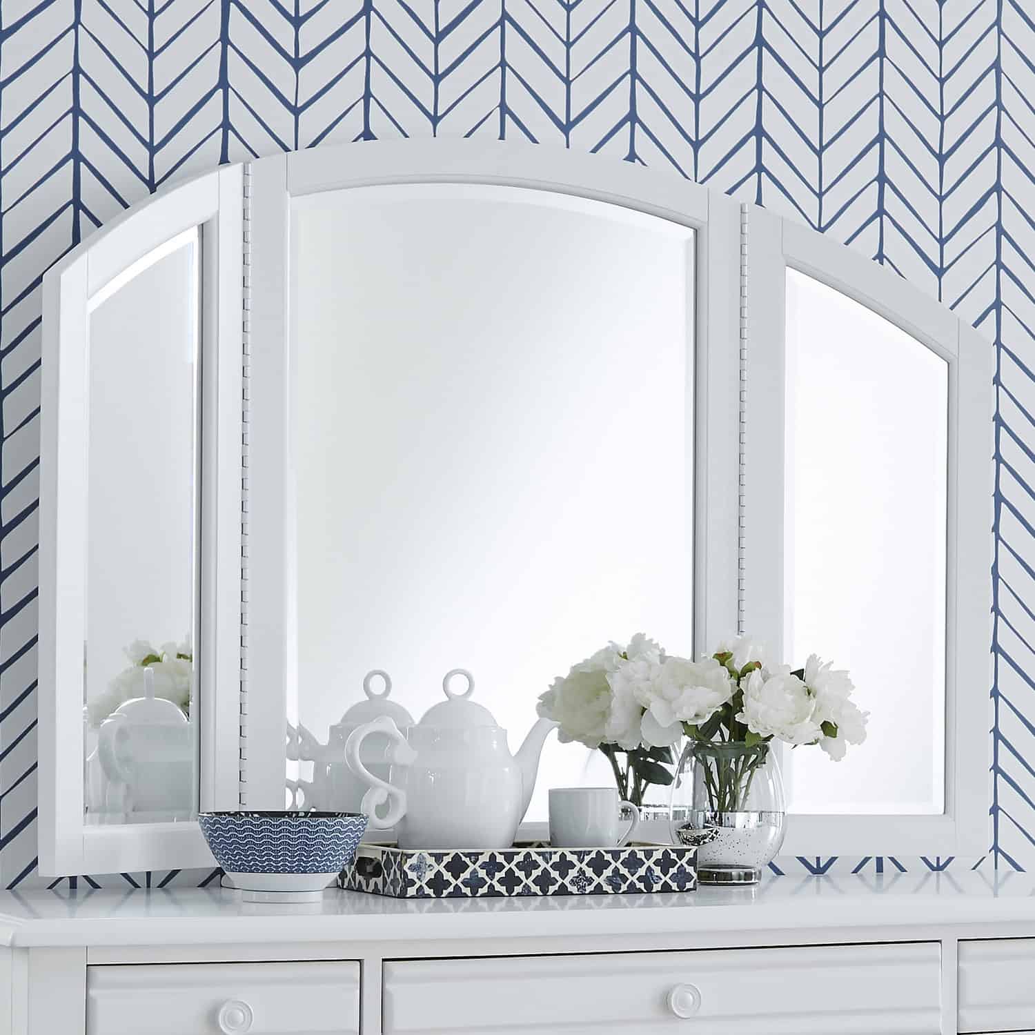 607-BR55 Summer House I Vanity Mirror 607-BR55 Summer House I Vanity Mirror