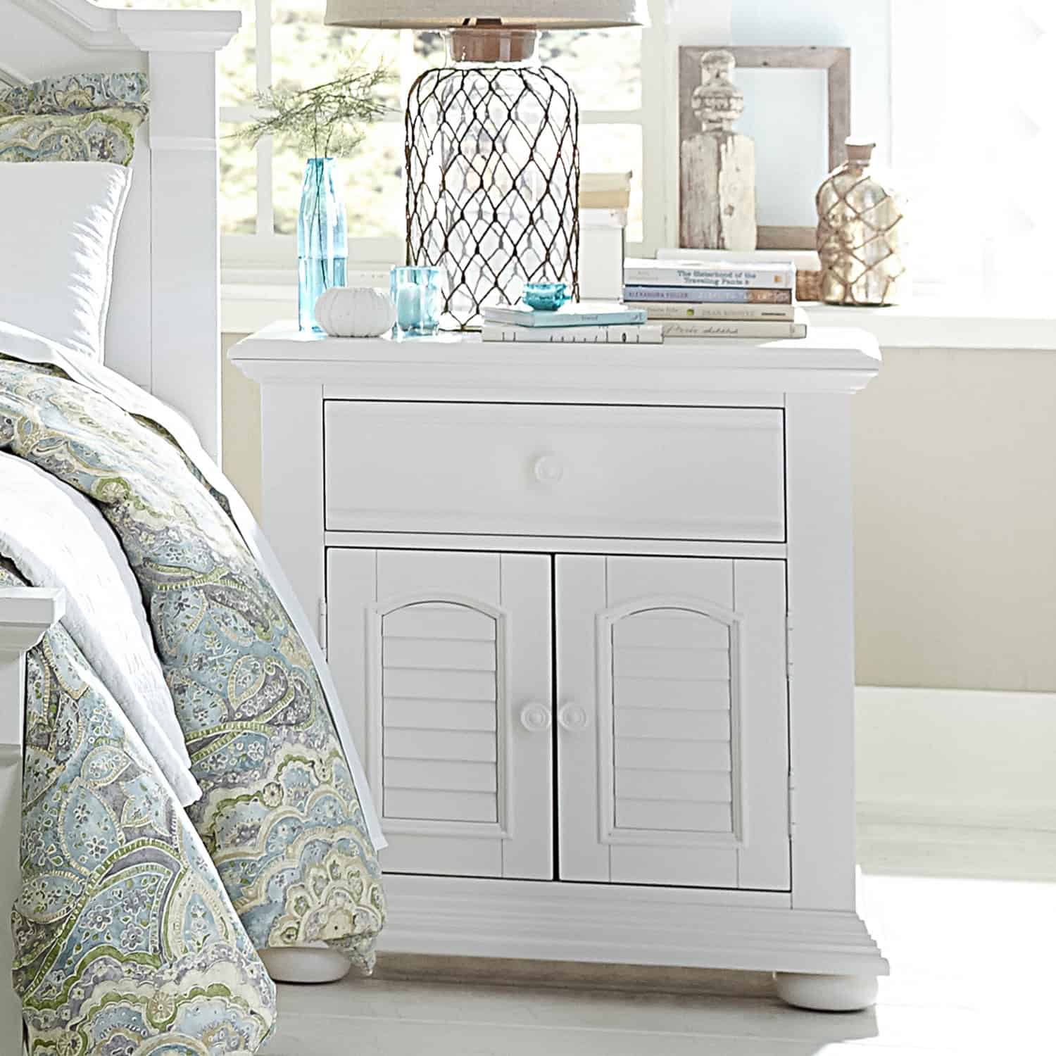 607-BR61 Summer House I Night Stand 607-BR61 Summer House I Night Stand