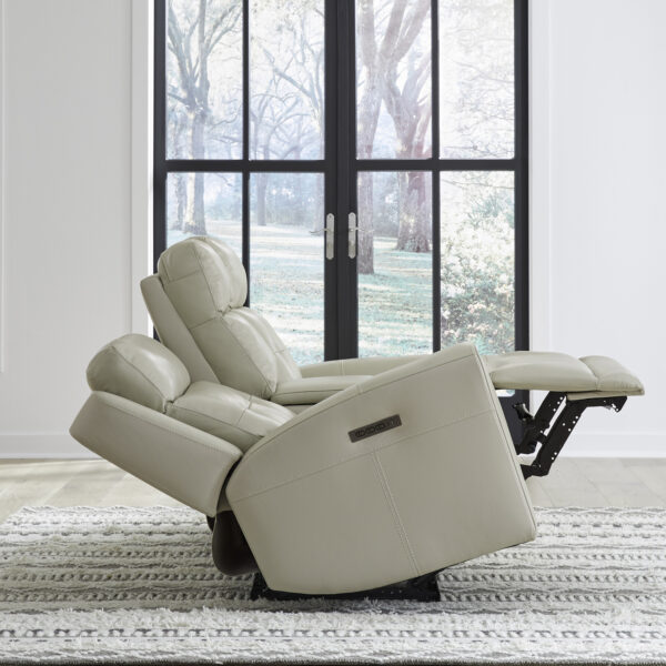 7006ST-23P Carrington Loveseat w/Console P3 & ZG - Baja Stone