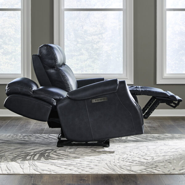 7031SL-33P Clinton Sofa P3 & ZG