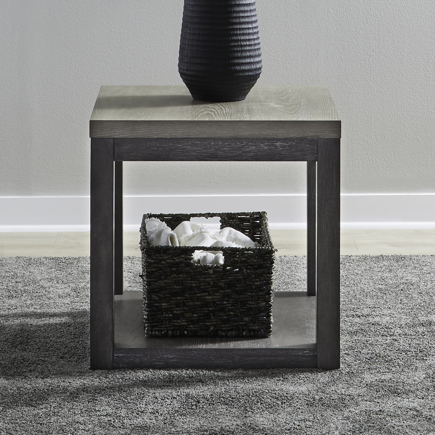 Liberty Furniture 707-OT1020 Piedmont End Table Liberty Furniture 707-OT1020 Piedmont End Table