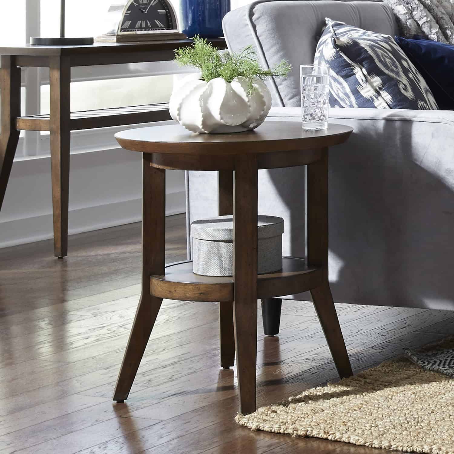 796-OT1021 Ventura Blvd Round End Table 796-OT1021 Ventura Blvd Round End Table