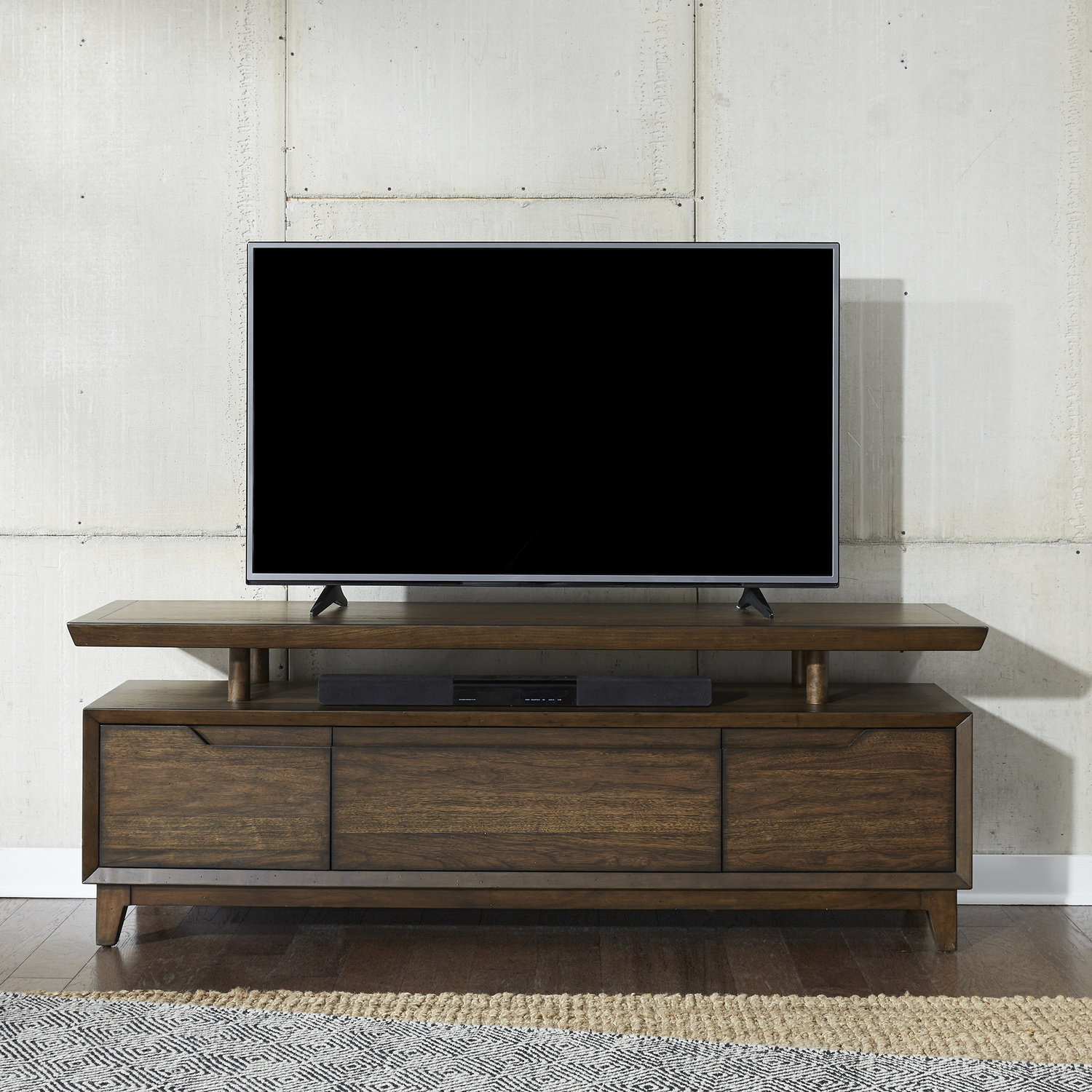 Liberty Furniture 796-TV72 Ventura Blvd TV Console Liberty Furniture 796-TV72 Ventura Blvd TV Console