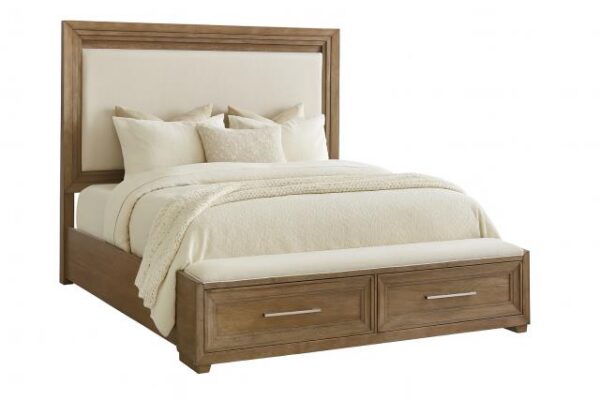 Avalon Furniture B00988 5/0 STG-BENCH Queen - Storage Bench Fb Bed