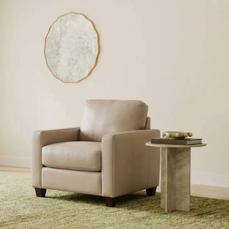 Leather Italia 1020-2724-01M12291A MILLBROOK CHAIR MA TAUPE PLAIN TO Leather Italia 1020-2724-01M12291A MILLBROOK CHAIR MA TAUPE PLAIN TO